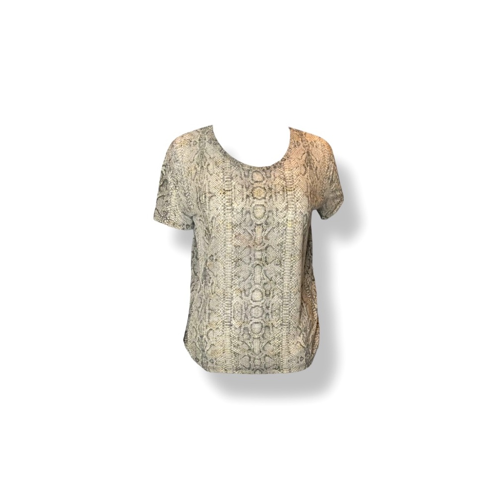 𝐓𝐇𝐄 𝐊𝐎𝐎𝐏𝐋𝐄𝐒 Python print oversized sheer tee